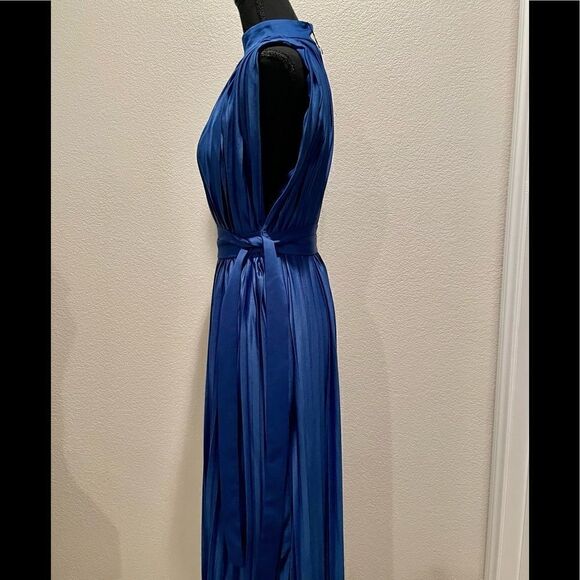 NWT Zara Voluminous Pleated Dress - Picture 6 of 12